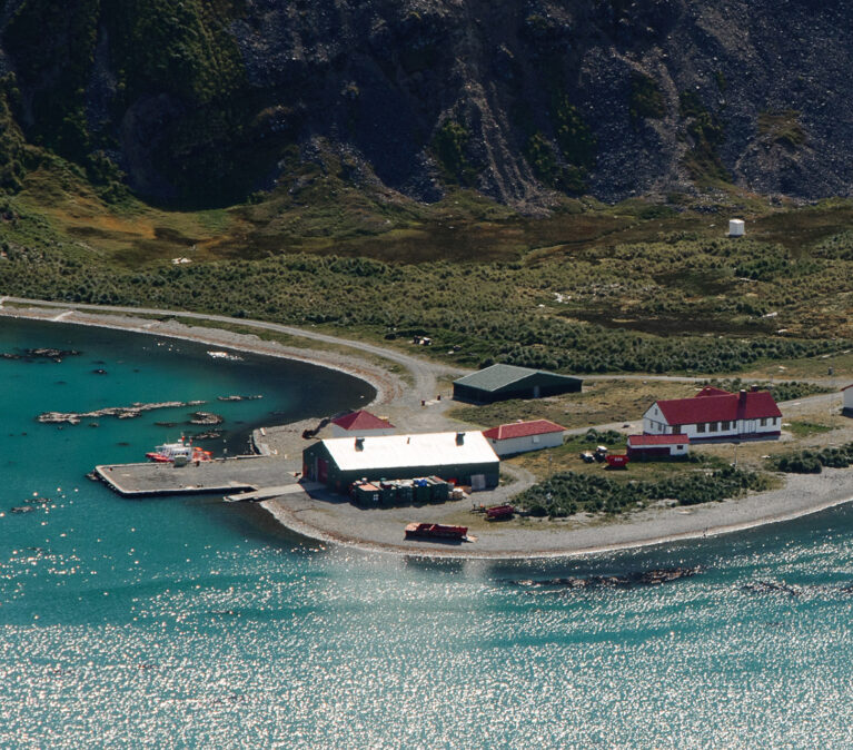 A boat sitting on top of a mountain